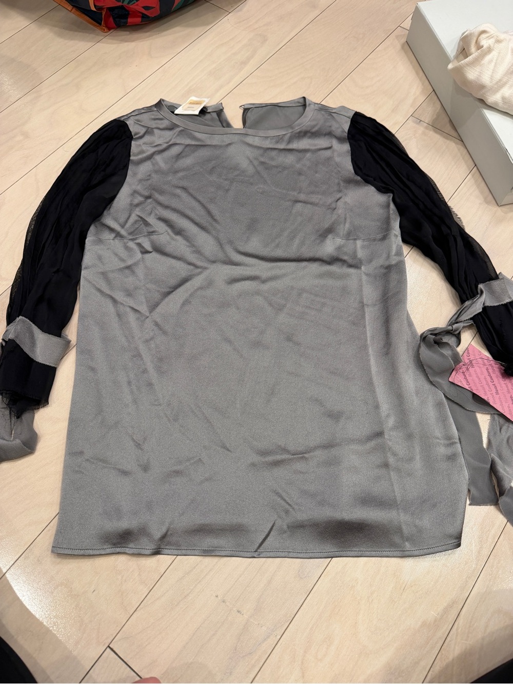 New Vintage Alberta Ferretti Satin and Silk Top Sz 10
